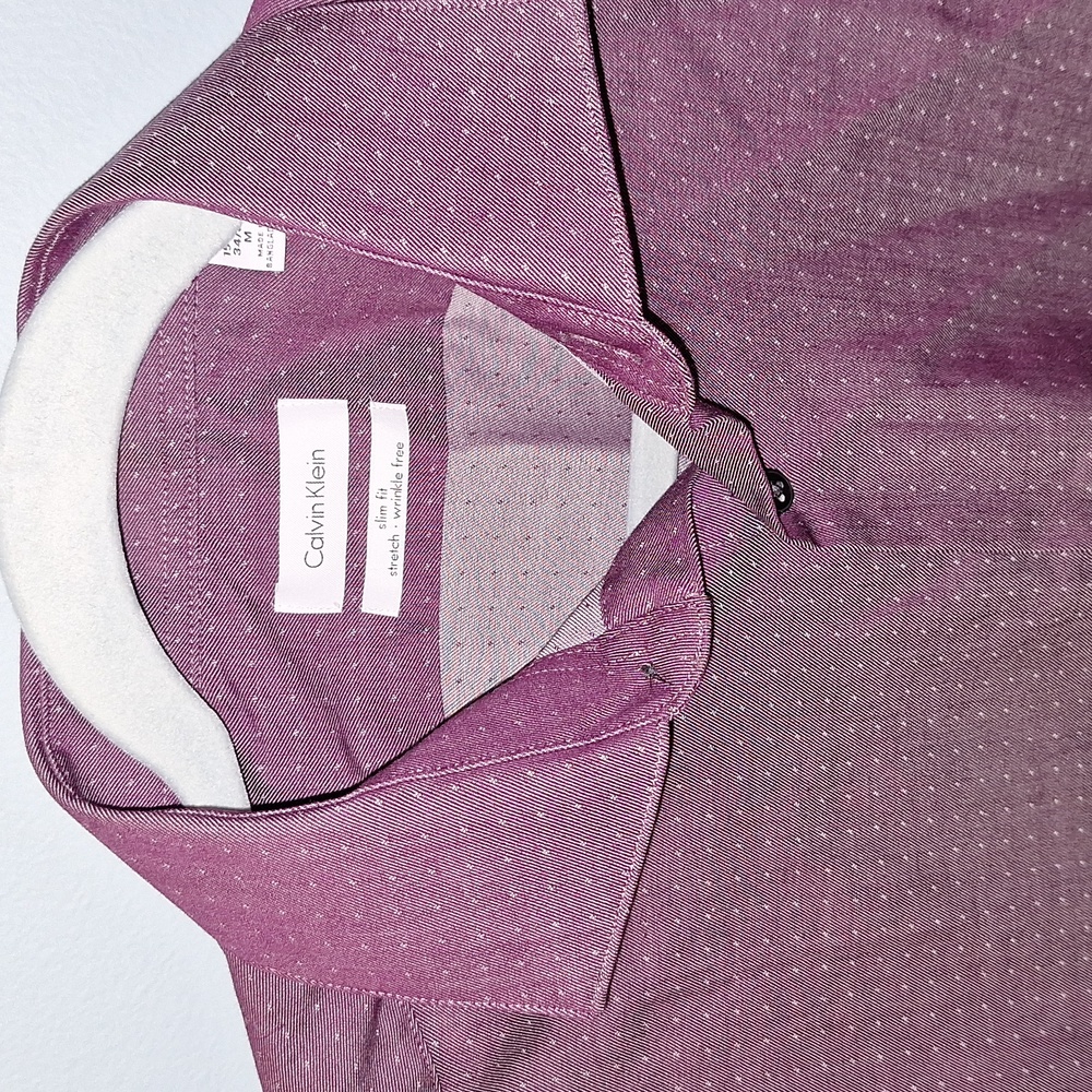 ⭐️ New Calvin Klein men's slim fit M button-up long-sleeved shirt.